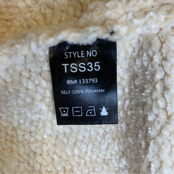 Faux Pearl Adorned Sweater - NWOT - Picture 8 of 16